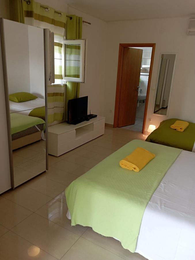 Apartmani Trubi 1 沃迪切 外观 照片