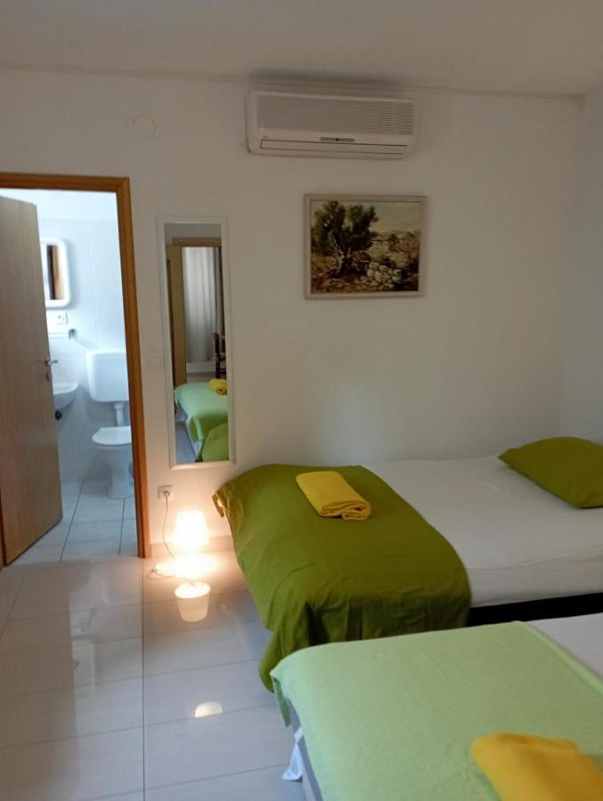 Apartmani Trubi 1 沃迪切 外观 照片